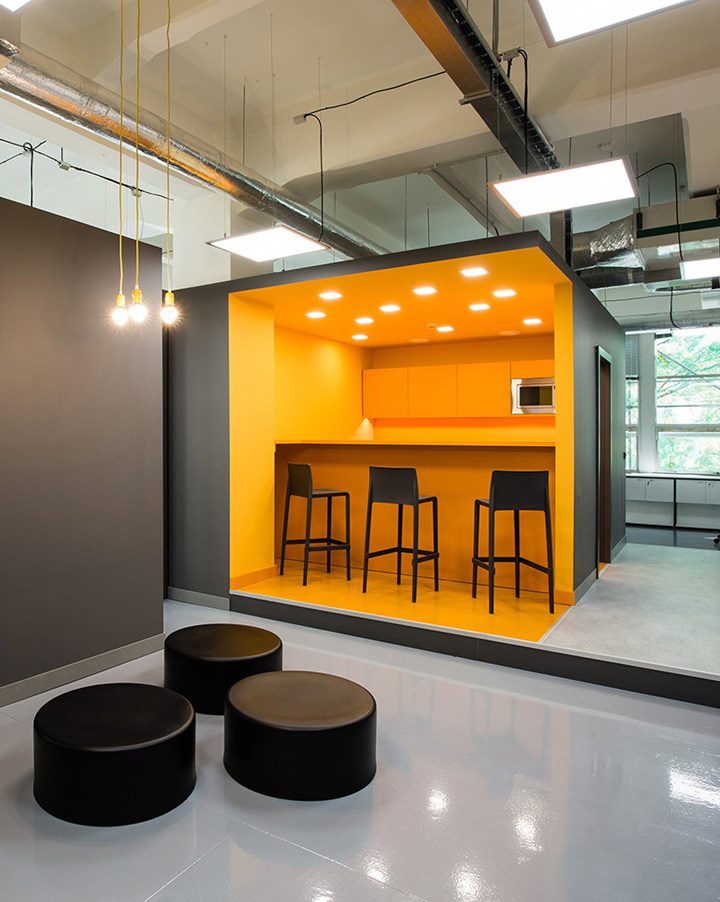 現代休閑風格辦公室裝修風格.jpg 現代休閑風格辦公室裝修風格.jpg